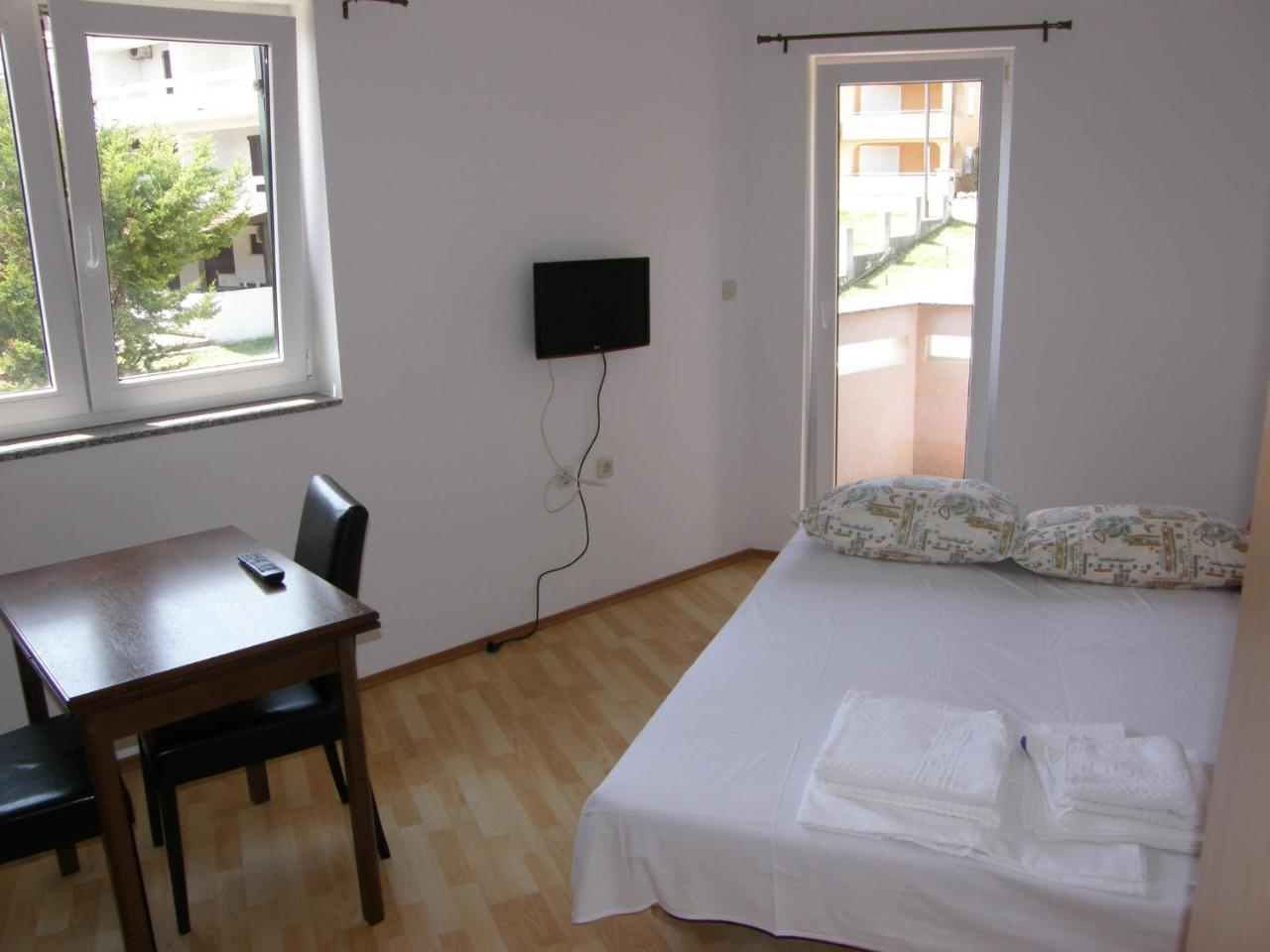 Apartments Pintar Zarok Baška Dış mekan fotoğraf