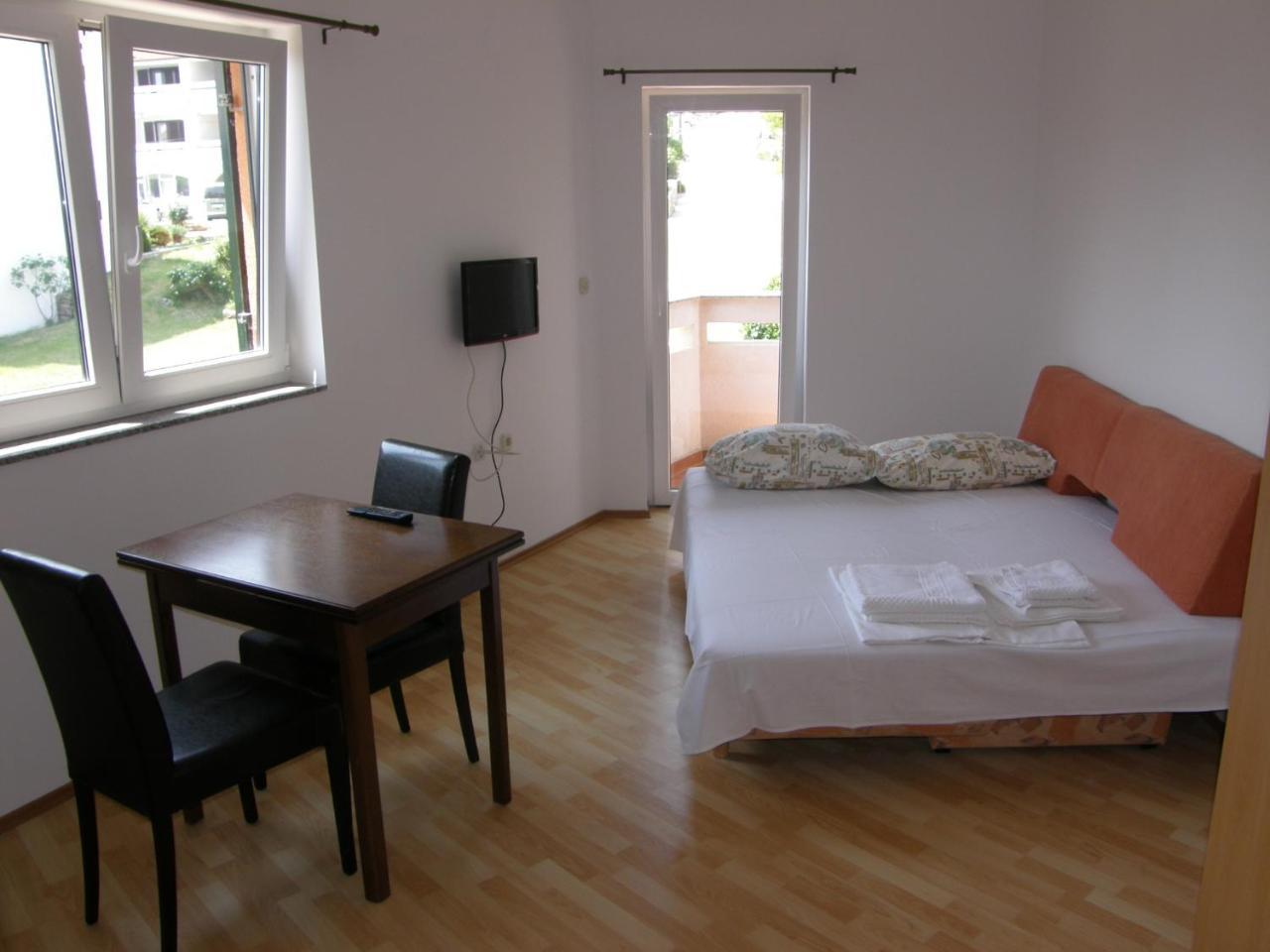 Apartments Pintar Zarok Baška Dış mekan fotoğraf